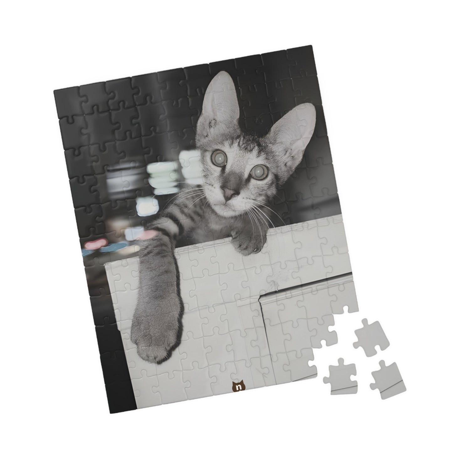 Black & White Tabby Cat Jigsaw Puzzle 110–1014 pcs