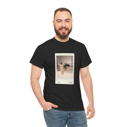 Retro Cat T-shirt | Vintage Pop Music Tee | Cat Lover Gift | Casual Aesthetic Apparel