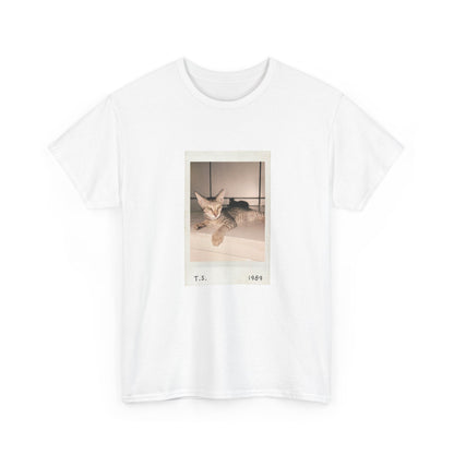 Retro Cat T-shirt | Vintage Pop Music Tee | Cat Lover Gift | Casual Aesthetic Apparel